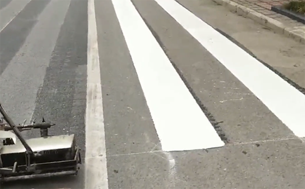 熱熔標(biāo)線涂料是什么？有啥作用？